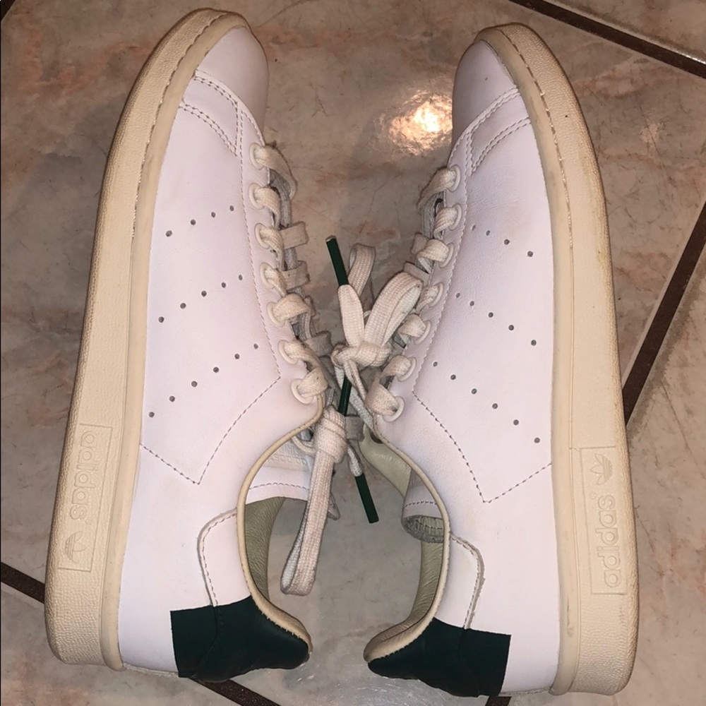 Adidas Stan Smith’s - Picture 6 of 7